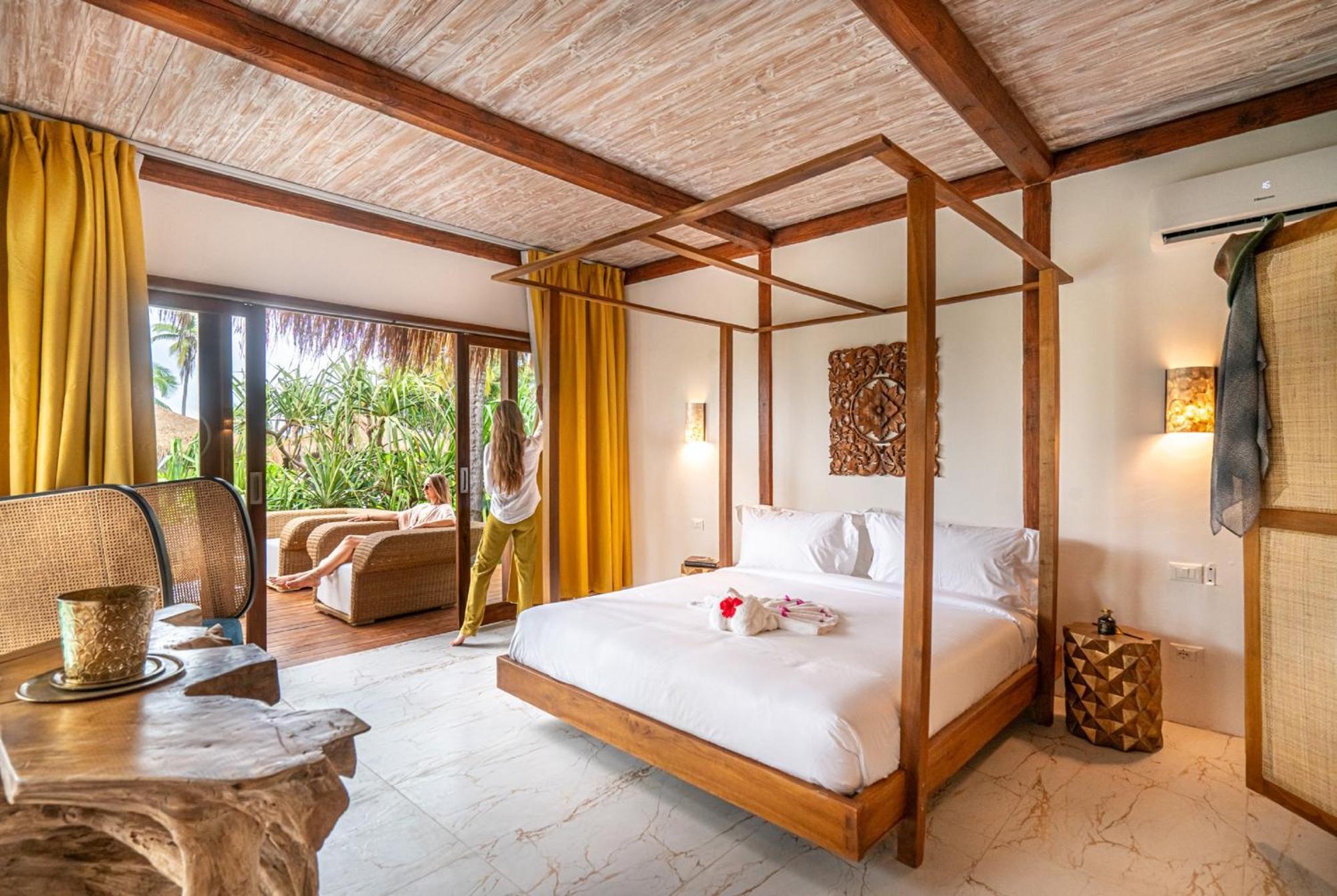 Sensations Eco-Chic Hotel Pwani Mchangani Exterior photo