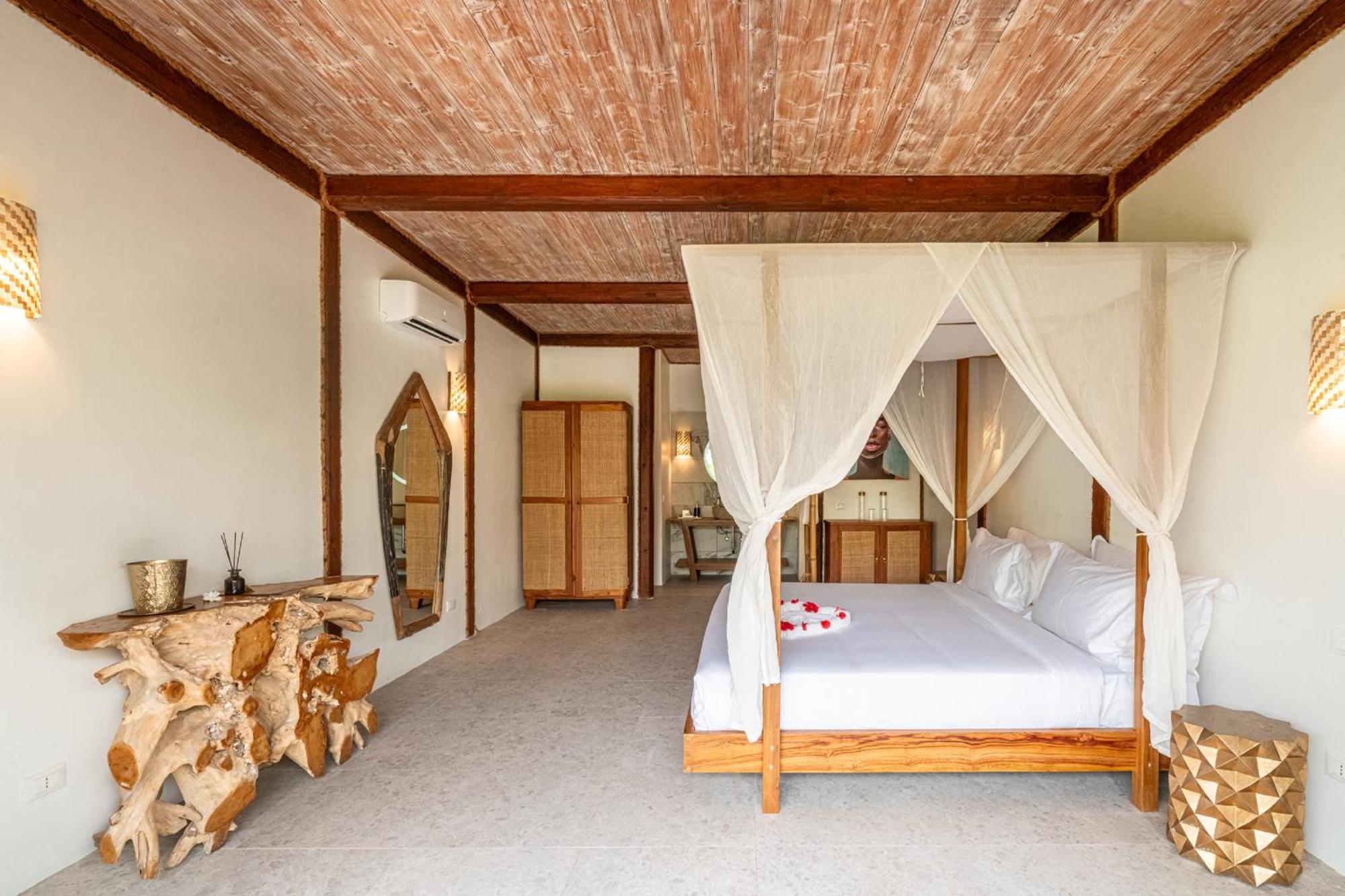 Sensations Eco-Chic Hotel Pwani Mchangani Exterior photo