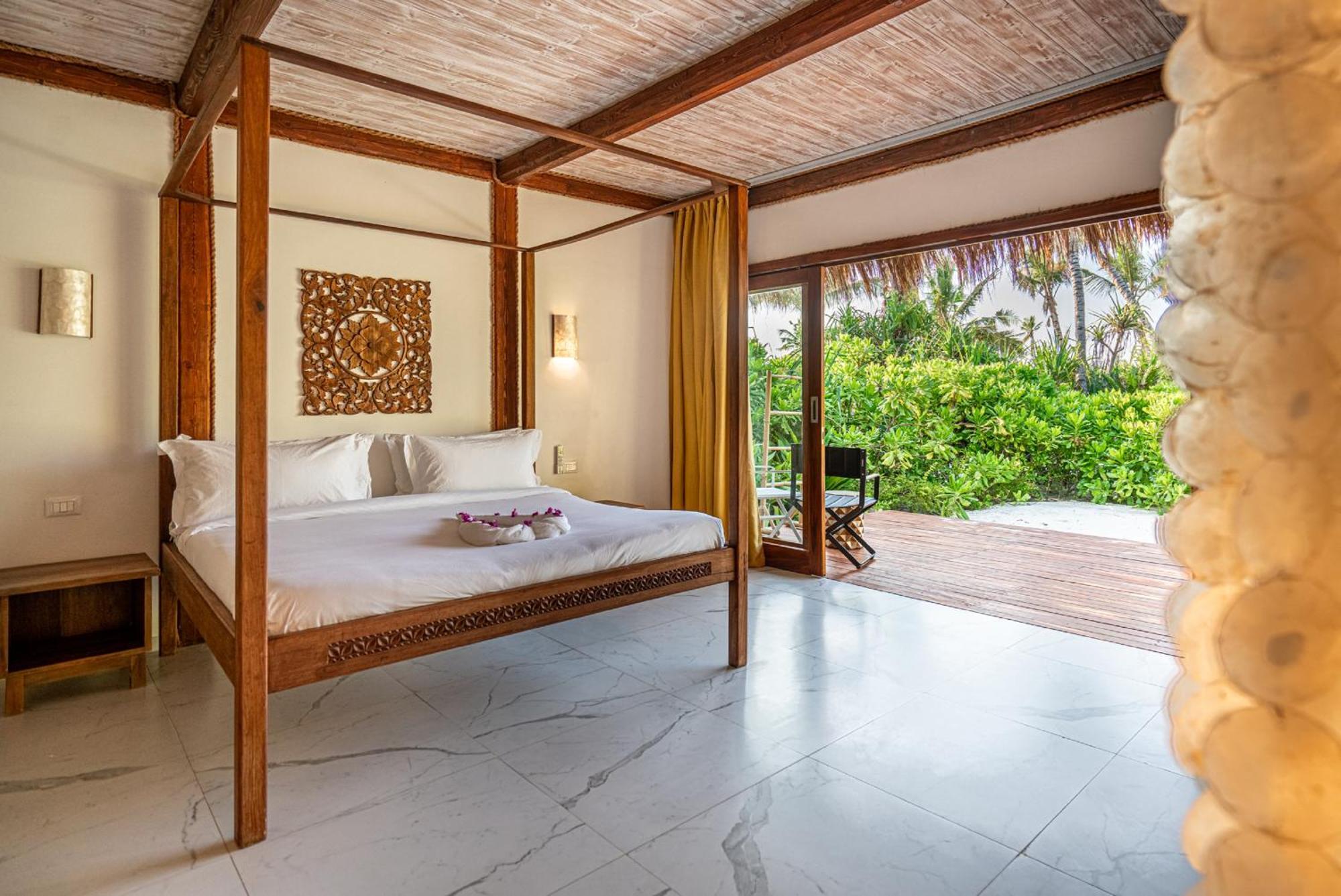 Sensations Eco-Chic Hotel Pwani Mchangani Exterior photo